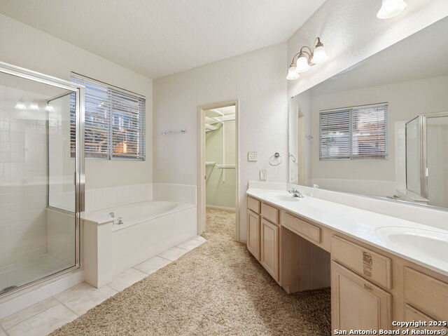 21039 La Pena Property Photo 10