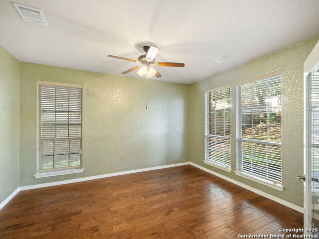 21039 La Pena Property Photo 12