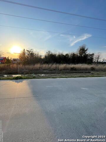 226 County Road 5117 Property Photo 3