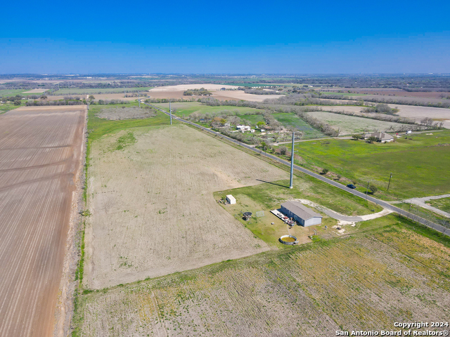 11893 Keller Rd Property Photo