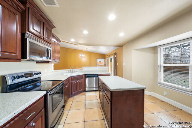 2614 Johnson Grass Property Photo 13
