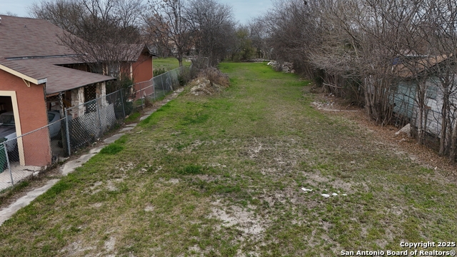 5403 San Fernando Property Photo 3