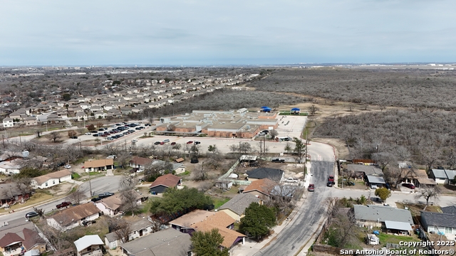 5155 S Sagamore Property Photo