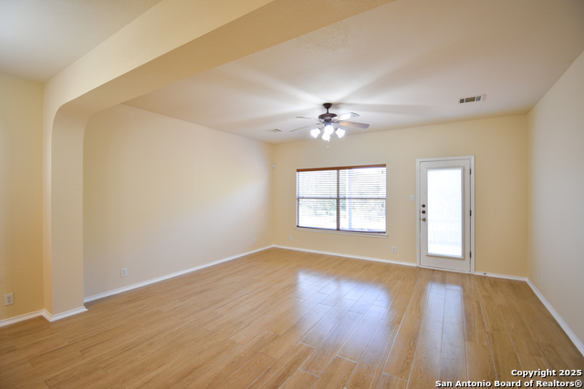 111 Mirror Lk Property Photo 16
