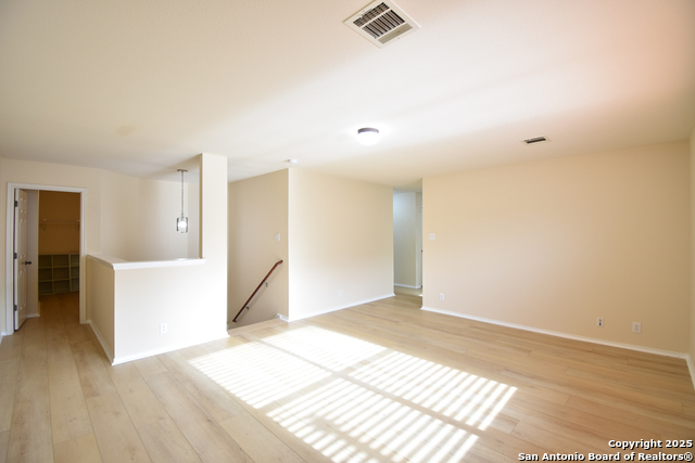 111 Mirror Lk Property Photo 33