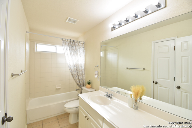 111 Mirror Lk Property Photo 36