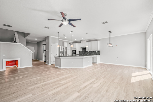 7571 Copper Mdw Property Photo 4