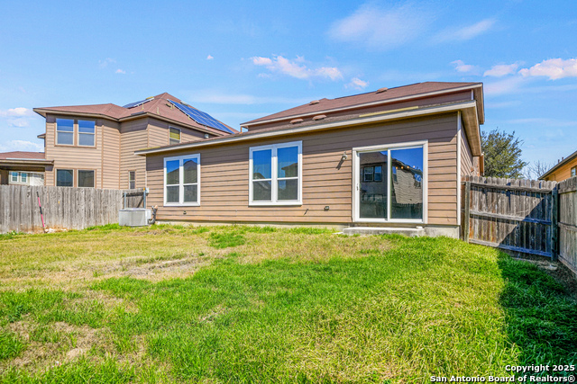 7571 Copper Mdw Property Photo 31