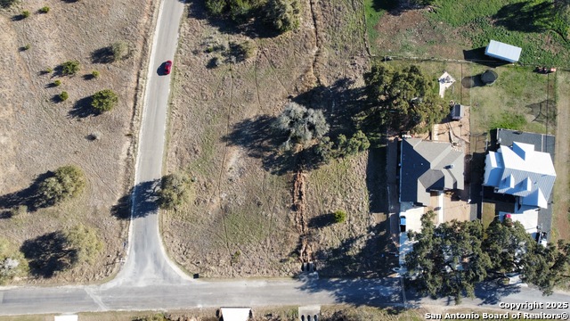 530 John Price Property Photo 4