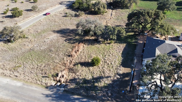 530 John Price Property Photo 8