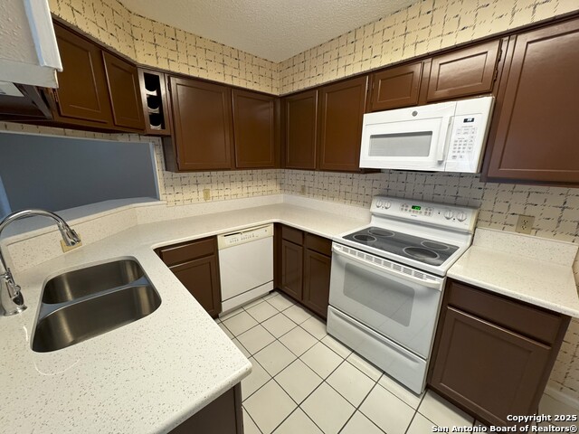 10955 Wurzbach Property Photo 7
