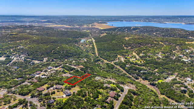 541 Herauf Property Photo 5