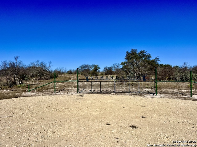 200 Axis Spur Property Photo