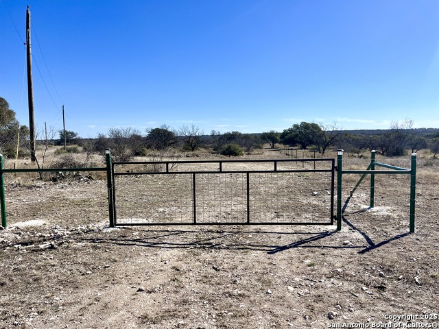 200 Axis Spur Property Photo 36