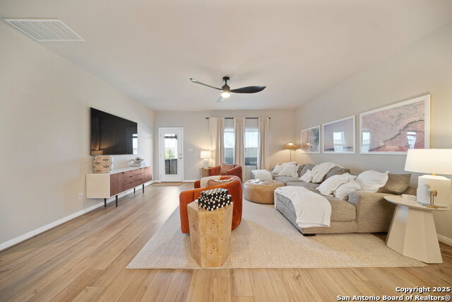 213 Goodfella Ave Property Photo 10