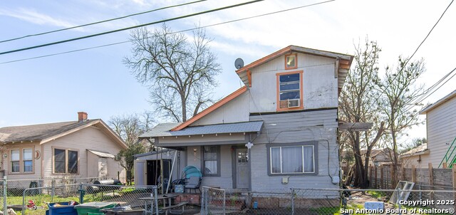 318 Nika Property Photo