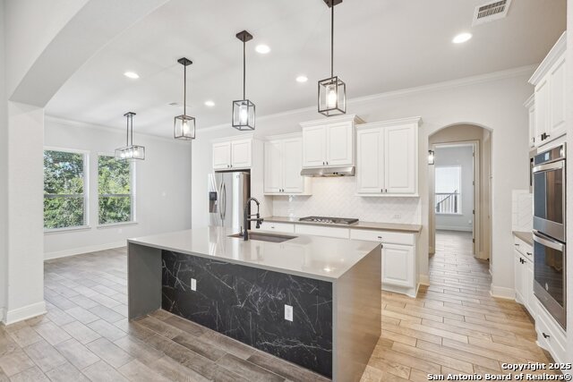 4512 Avery Way Property Photo 4
