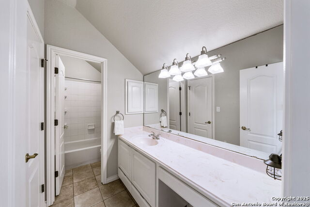 1149 & 1153 Country View Dr Property Photo 28