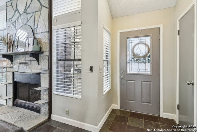 8323 Clays Point Property Photo 4