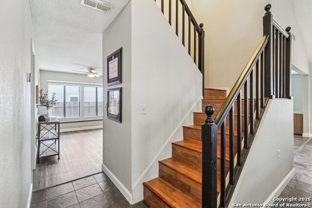 8323 Clays Point Property Photo 5
