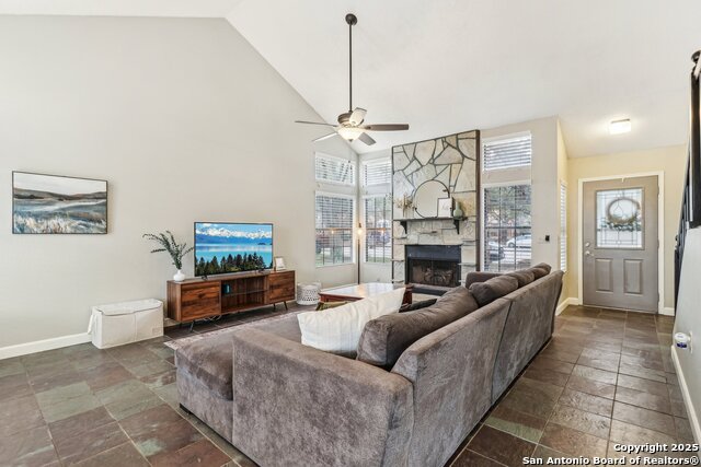8323 Clays Point Property Photo 6