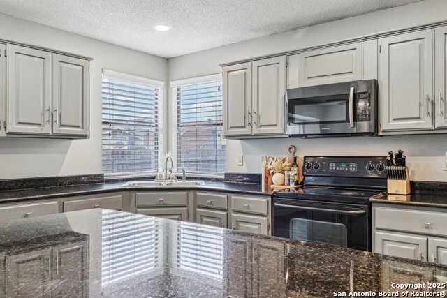 8323 Clays Point Property Photo 19
