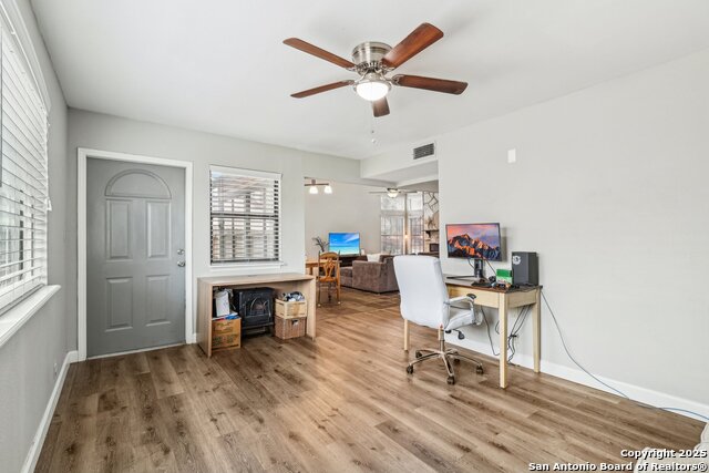 8323 Clays Point Property Photo 20