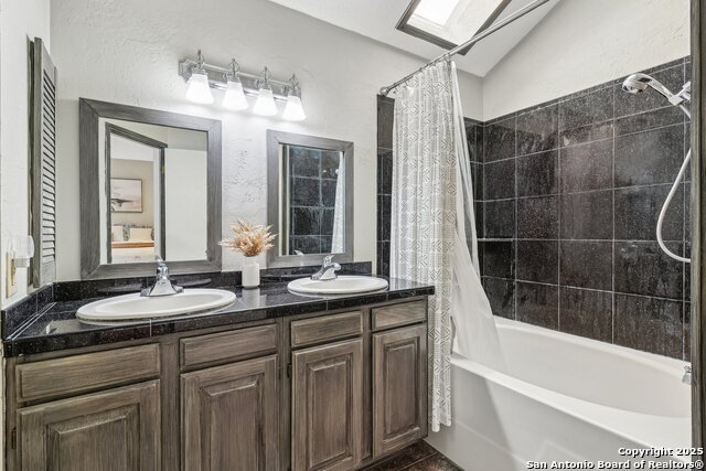 8323 Clays Point Property Photo 28