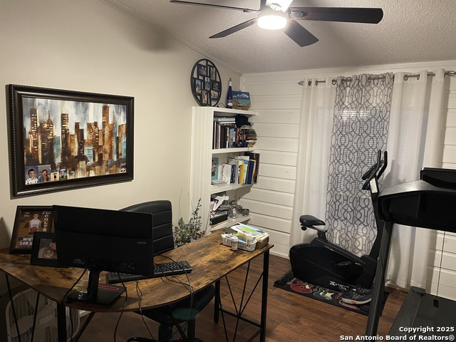 498 Pr 4222 Property Photo 12