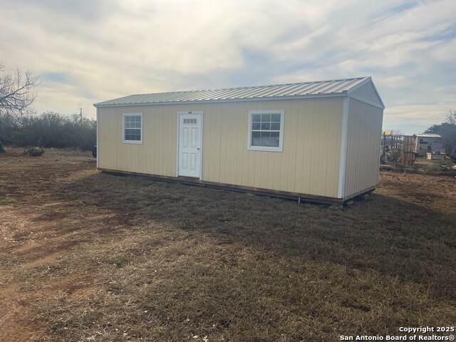 498 Pr 4222 Property Photo 24