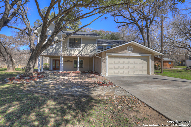 1438 Sleepy Hollow Property Photo 6