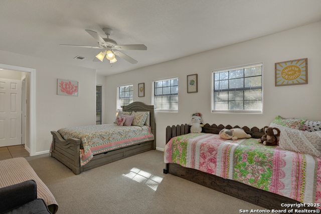 1438 Sleepy Hollow Property Photo 18