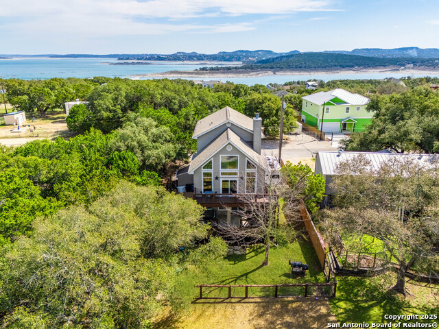 1156 Riviera Property Photo 1