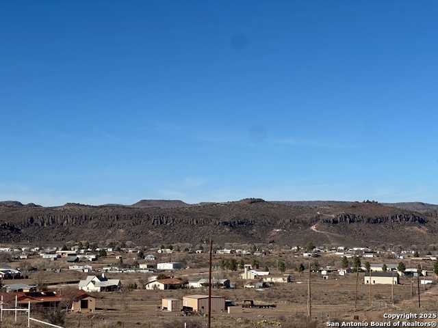 505 E Musquiz Property Photo 13