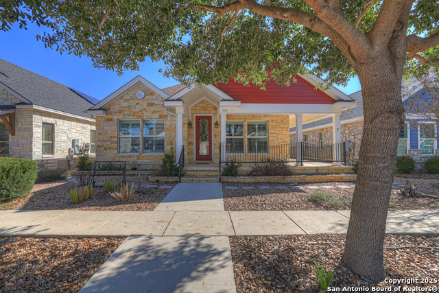 948 Hudson Property Photo