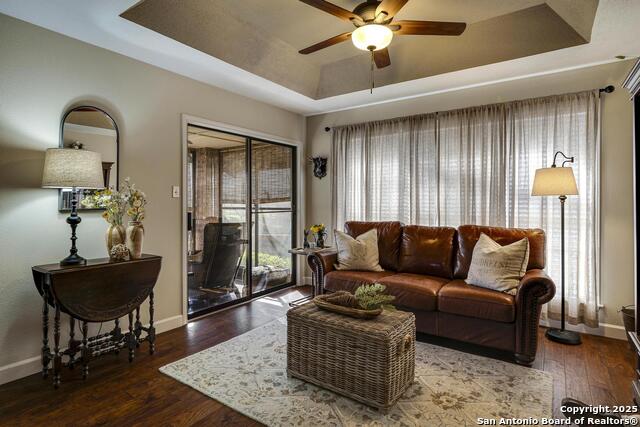 7725 Terra Mnr Property Photo 9