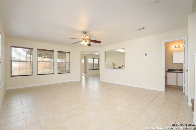 11239 Vollmer Ln Property Photo 6
