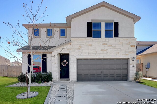2526 Castello Property Photo