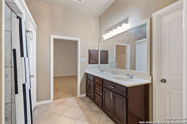 2518 Sierra Peak Property Photo 16