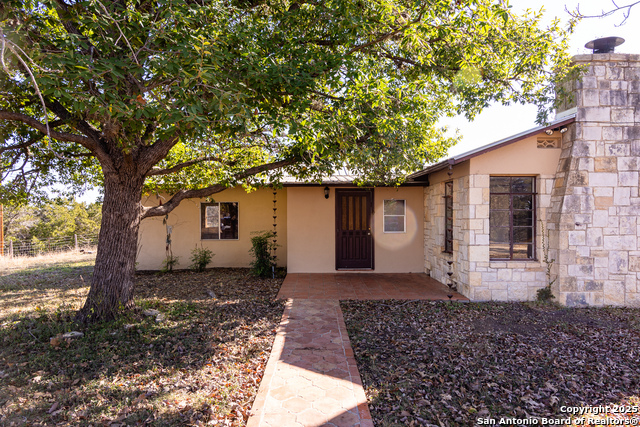 13132 Texas 16 Property Photo