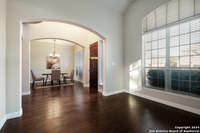 11 Sable Vly Property Photo 9
