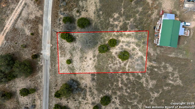24 Quail Run Property Photo 9