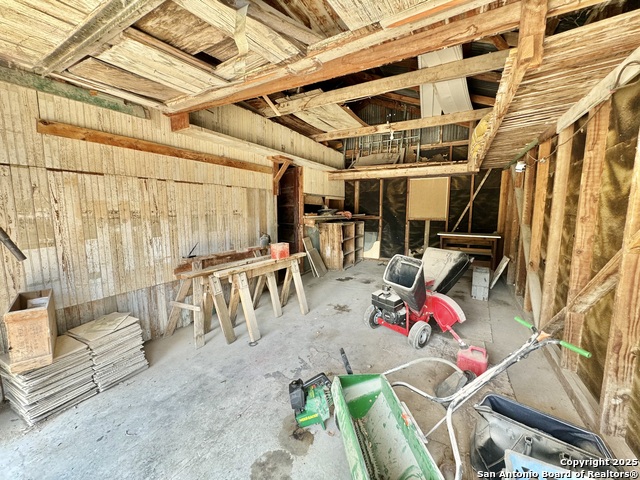 207 Rodriguez St Property Photo 4