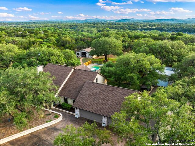 153 Wild Horse Ln Property Photo