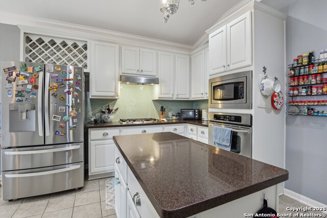 618 Enchanted Way Property Photo 11