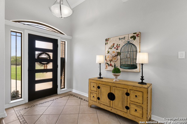701 Kreutzberg Property Photo 1