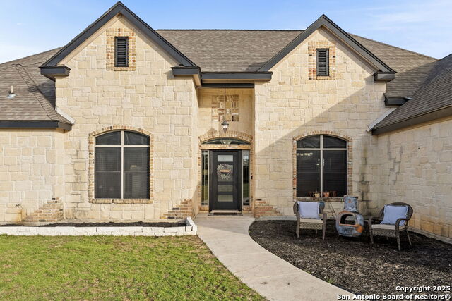 701 Kreutzberg Property Photo 2