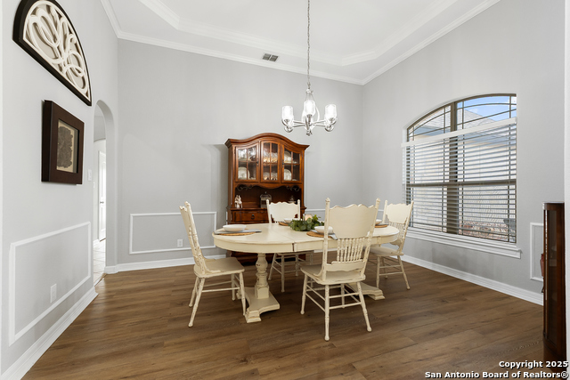 701 Kreutzberg Property Photo 7