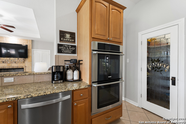 701 Kreutzberg Property Photo 10