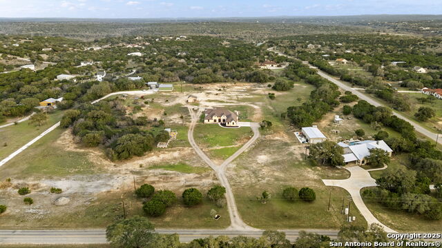 701 Kreutzberg Property Photo 37